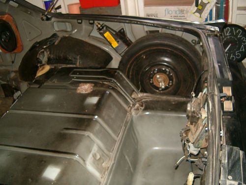 1987 Chevy Camaro Sport Coupe - An unfinished project! Lost interest in car!, image 7