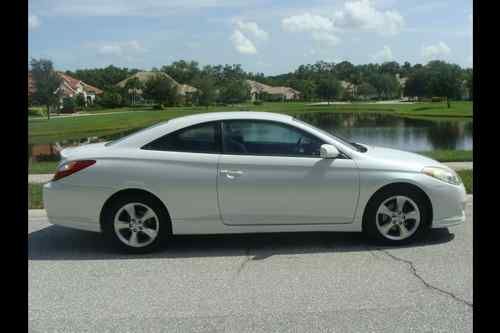 2004 toyota solara sle coupe 2-door 3.3l sport package