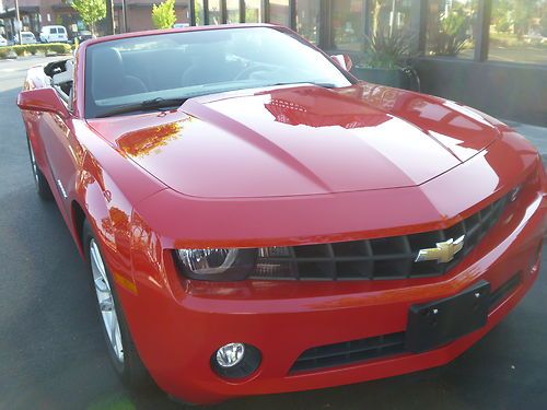 2013 chevrolet camaro lt convertible 2-door 3.6l