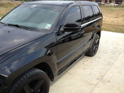 2007 jeep grand cherokee srt8 sport utility 4-door 6.1l