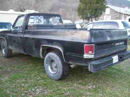 1986 4x4 Chevy Longbed Truck Automatic, image 2