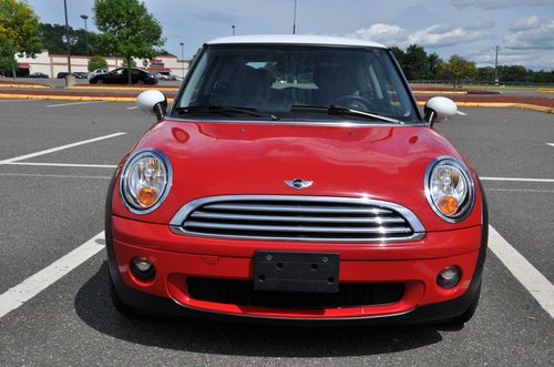 One owner mini cooper hatchback 2-door 1.6l no reserve 6 speed manual panorama