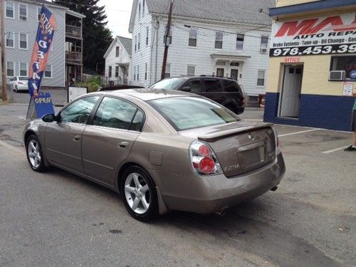 Nissan altima 2005 se