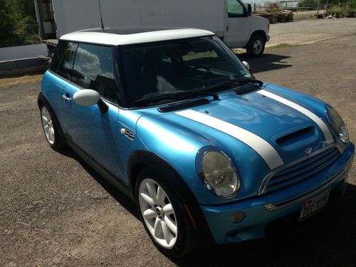 2004 mini cooper turbo s low miles great condition, no reserve