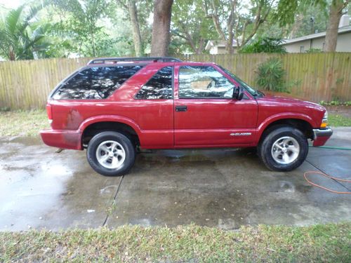 Chevy blazer ls sport utility vehicle suv