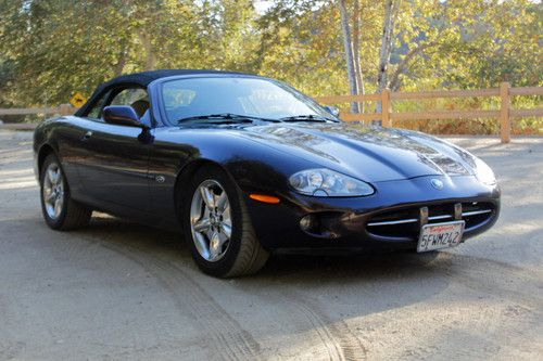 Gorgeous purple jaguar xk8 convertible 1999