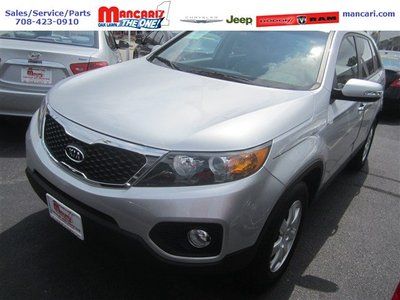 Silver kia sorrento lx suv 2.4l one owner warranty garage kept