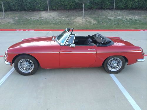 1968 MG MGB MBG MARK II 4 CYL 1800cc CONVERTIBLE ! ! GREAT SHAPE ! !, image 2
