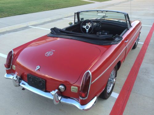 1968 MG MGB MBG MARK II 4 CYL 1800cc CONVERTIBLE ! ! GREAT SHAPE ! !, image 5