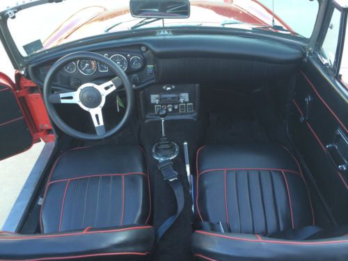 1968 MG MGB MBG MARK II 4 CYL 1800cc CONVERTIBLE ! ! GREAT SHAPE ! !, image 13