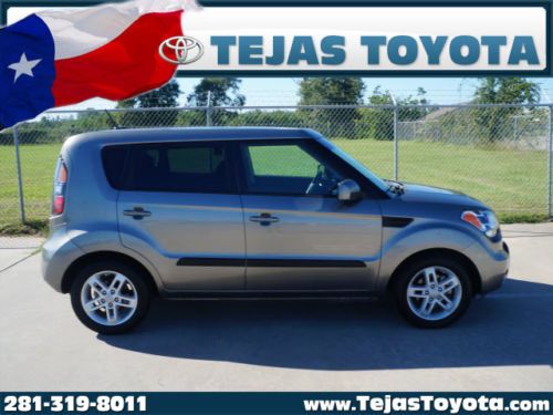 2011 kia soul soul!