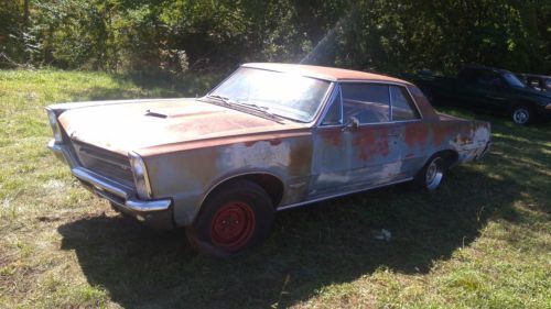 1965 pontiac gto, 4spd car, needs restored