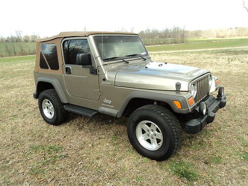 2006 jeep wrangler sport 4x4-----4.0l  6cylinder....excellent shape