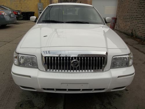 2009 Mercury Grand Marquis LS Ultimate Edition Excellent Runner NO RESERVE, US $8,500.00, image 3