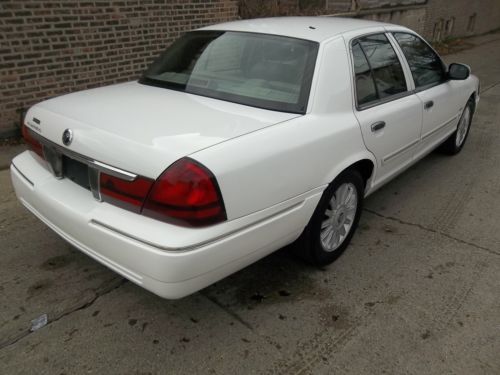2009 Mercury Grand Marquis LS Ultimate Edition Excellent Runner NO RESERVE, US $8,500.00, image 5