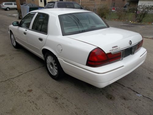 2009 Mercury Grand Marquis LS Ultimate Edition Excellent Runner NO RESERVE, US $8,500.00, image 7