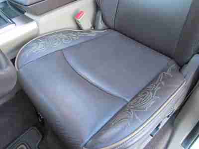 Hemi 4x4 V8 White Gold Leather Sunroof Bluetooth 4-door crew, image 20