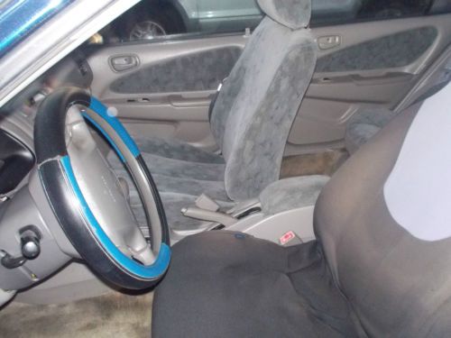 1998 Toyota Corolla, NO RESERVE, image 3