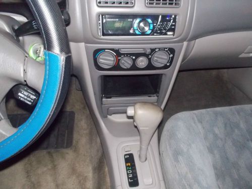 1998 Toyota Corolla, NO RESERVE, image 6