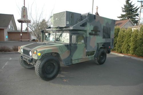 93 HMMWV Humvee M998 CA Registered 817 miles, image 2