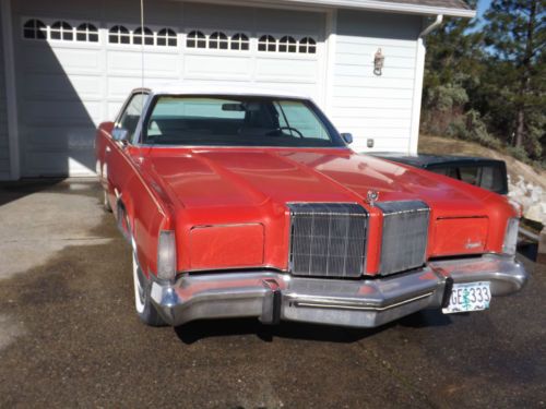 1974 chrysler imperial. 2 door, moonroof