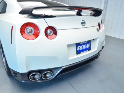 2014 Nissan GTR Track Edition Pearl White R35 twin turbo AWD 4x4, image 5