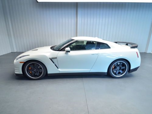 2014 Nissan GTR Track Edition Pearl White R35 twin turbo AWD 4x4, image 12