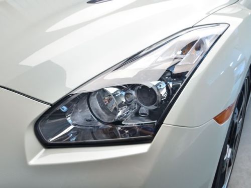 2014 Nissan GTR Track Edition Pearl White R35 twin turbo AWD 4x4, image 13
