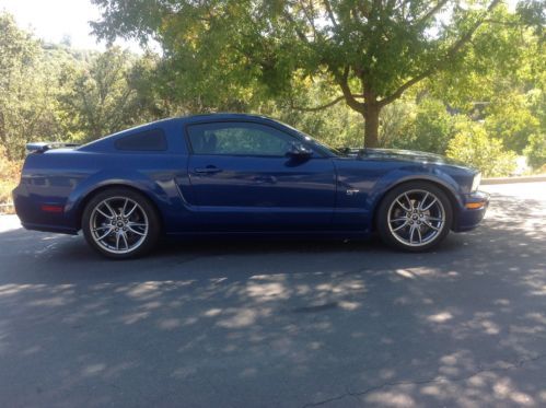 2006 ford mustang gt coupe 4.6l  v8 automatic leather navigation no reserve