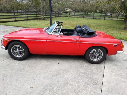 1972 mgb roadster convertible