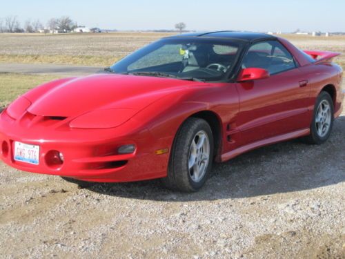 1999 pontiac firebird trans am coupe 2-door 5.7l