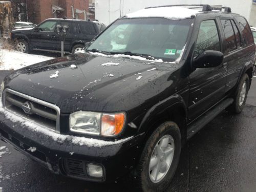 2001 nissan pathfinder runs great 4x4 fully loaded no reserve!