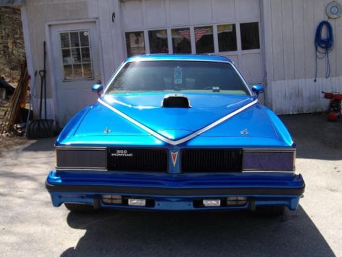 1976 pontiac le mans