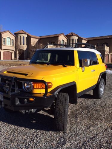 2007 toyota fj cruiser sport utility 4-door 4.0l arb winch 40600 miles mint