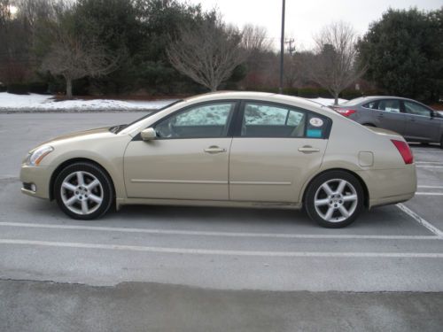 2004 nissan maxima se sedan 4-door 3.5l