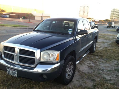 2005 dodge dakota slt crew cab pickup 4-door 3.7l