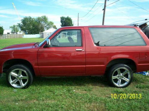 1987 chevrolet s10 blazer base sport utility 2-door 2.8l