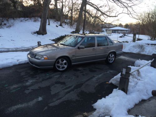 1998 volvo s70 t5, lowered, ipd computer, 128xxx, touch blue tooth radio