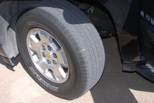 2008 Chevy Suburban LT3 Loaded, image 3