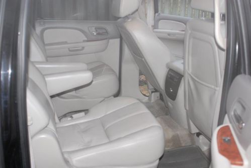 2008 Chevy Suburban LT3 Loaded, image 8