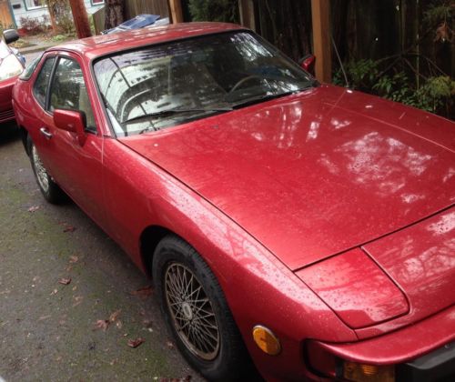 1982 porsche 924 base coupe 2-door 2.0l