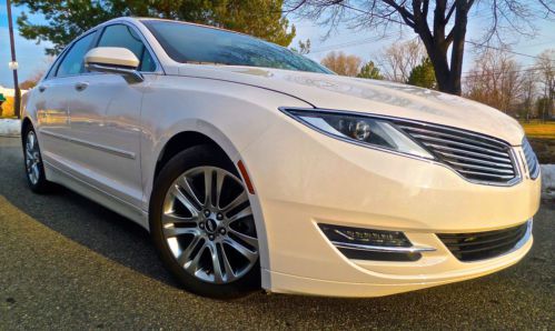 2013 lincoln mkz ecoboost / navigation/ rear camera/ blis/  no reserve