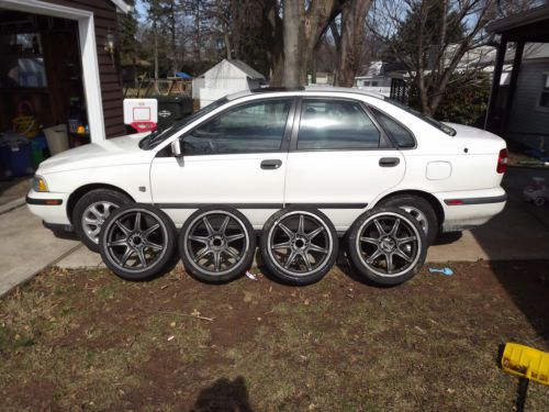 2000 volvo s40 1. white sedan