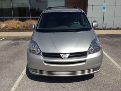 2005 toyota sienna xle awd