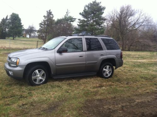 2005 chevrolet trailblazer lt sport utility 4-door 4.2l