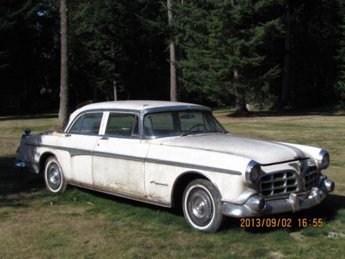 1955 chrysler imperial 4-door
