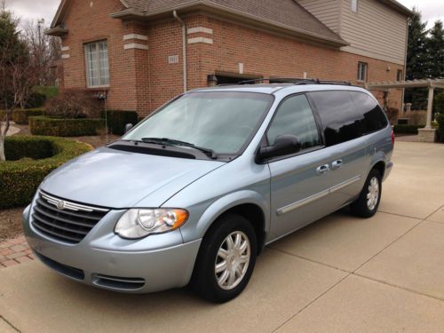 3.8L V6 CD Front Wheel Drive Tires - Front All-Season Wheel Covers A/C, US $7,500.00, image 3