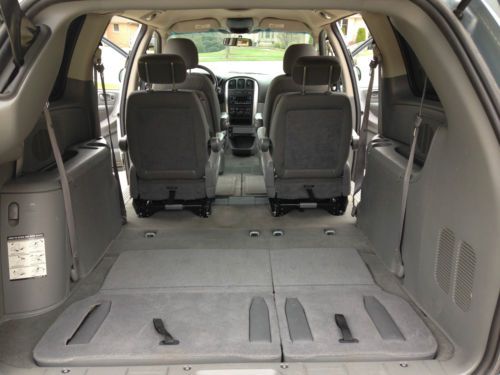 3.8L V6 CD Front Wheel Drive Tires - Front All-Season Wheel Covers A/C, US $7,500.00, image 7