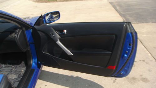 2010 Hyundai Genesis Coupe 2.0T Track Coupe 2-Door 2.0L, US $12,500.00, image 6