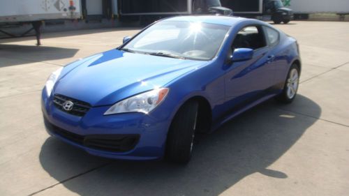 2010 Hyundai Genesis Coupe 2.0T Track Coupe 2-Door 2.0L, US $12,500.00, image 14